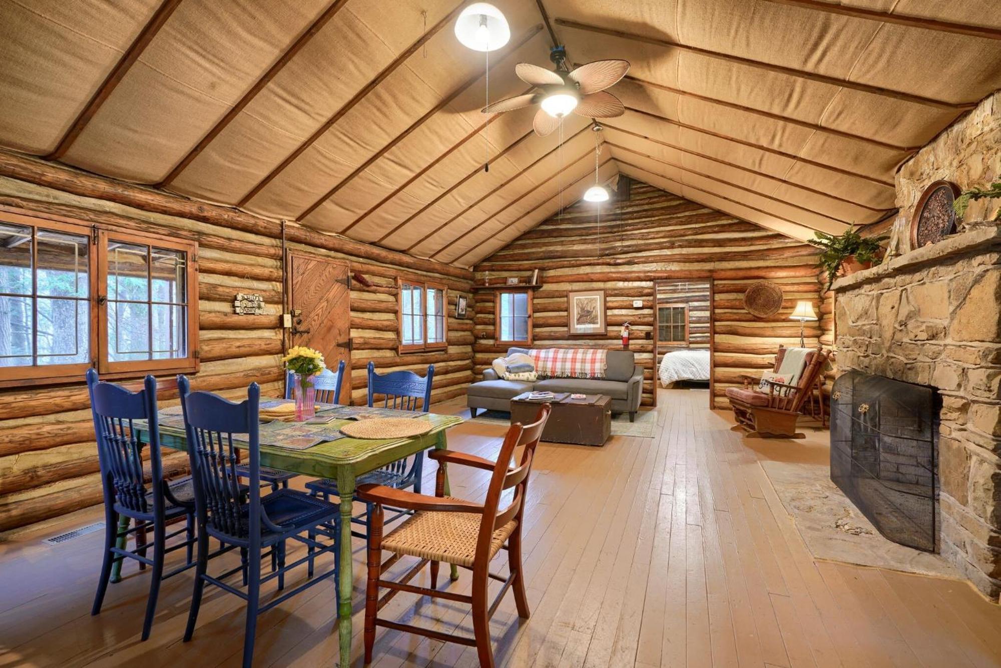 Russell Cabin لوغان المظهر الخارجي الصورة