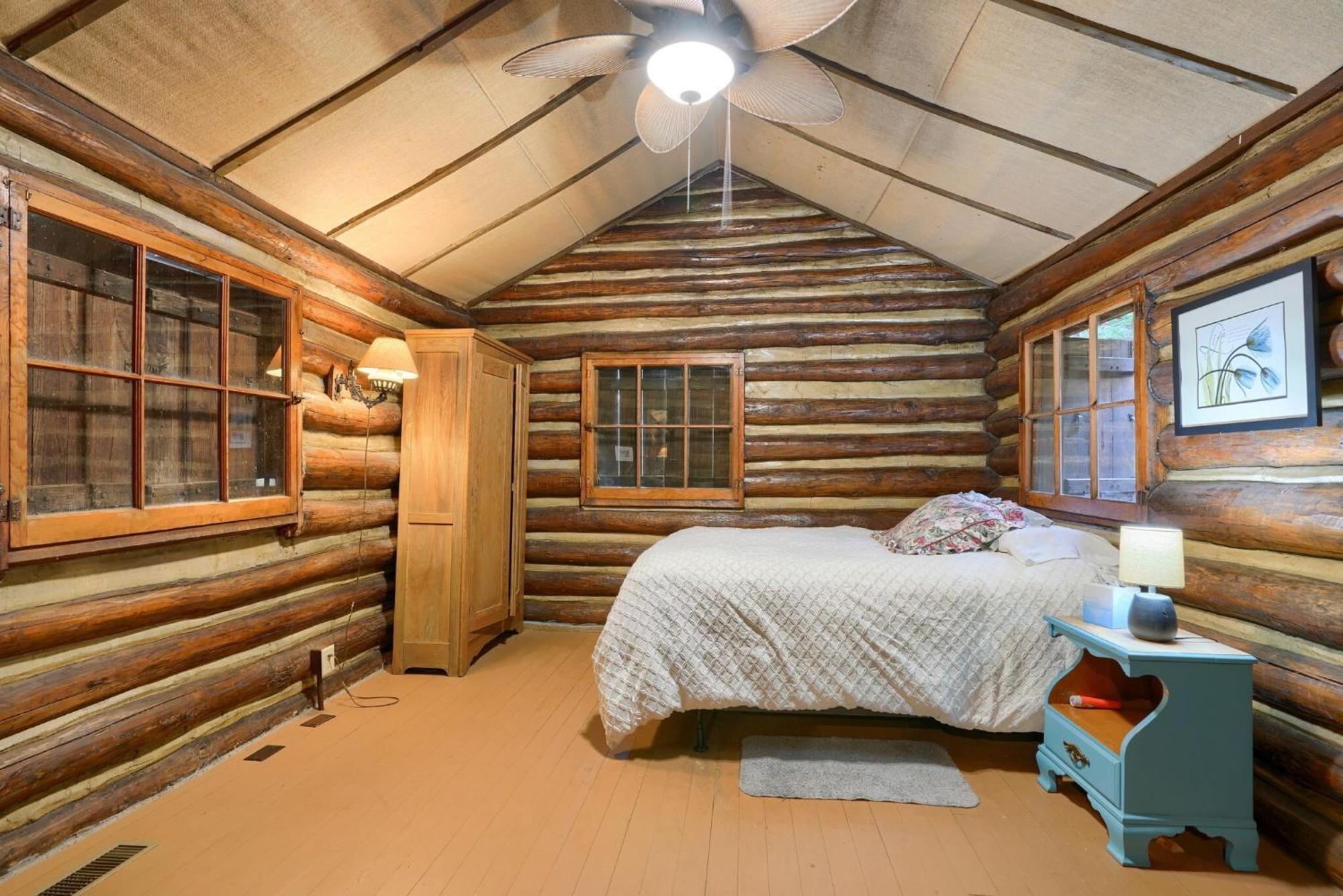 Russell Cabin لوغان المظهر الخارجي الصورة