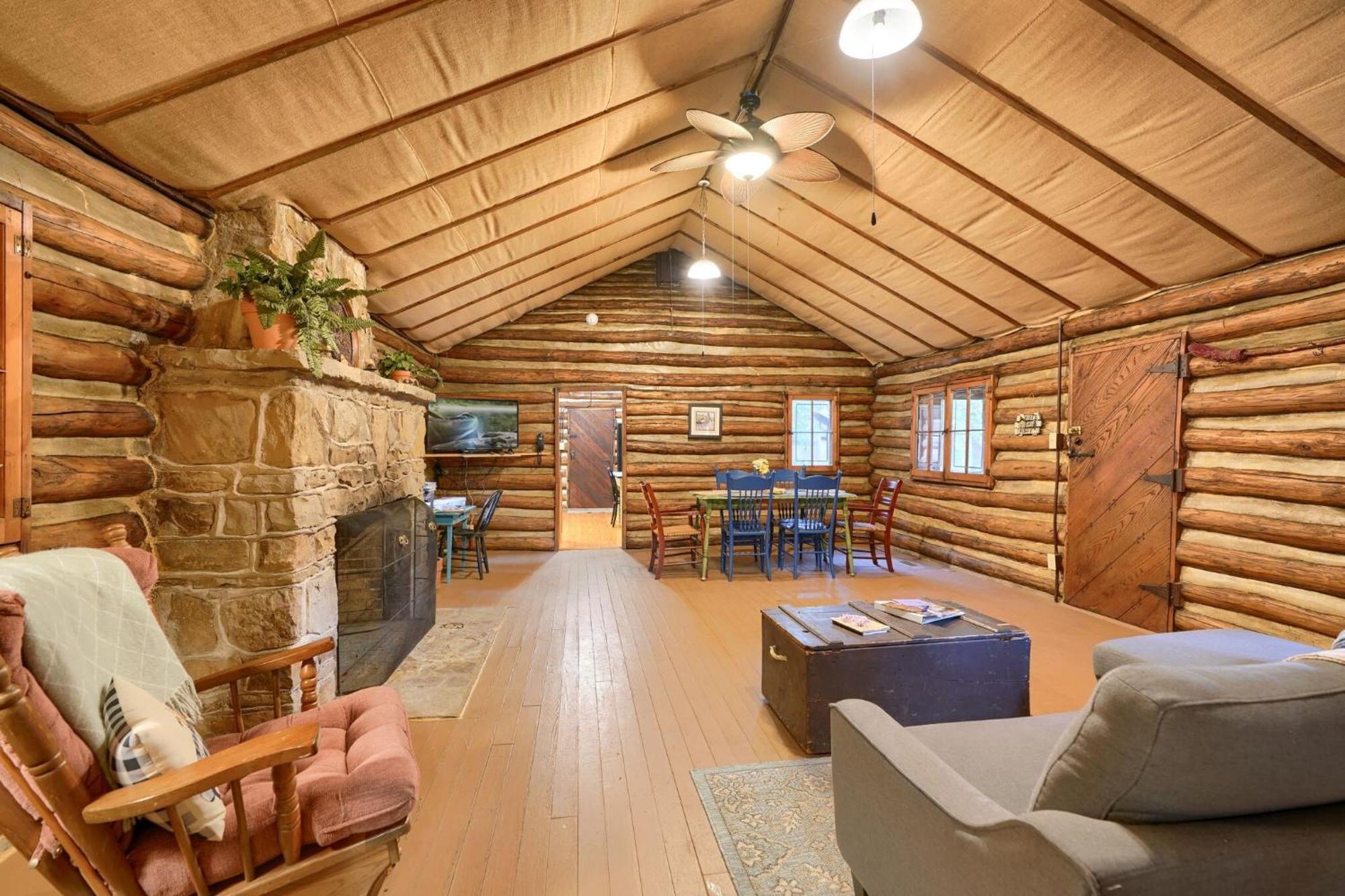 Russell Cabin لوغان المظهر الخارجي الصورة
